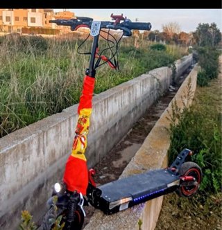 Patinete Eléctrico con Luces LED