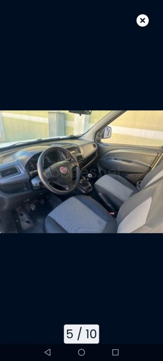 Furgoneta pequeña Fiat doblo del 2013