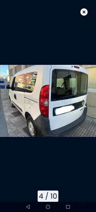 Furgoneta pequeña Fiat doblo del 2013