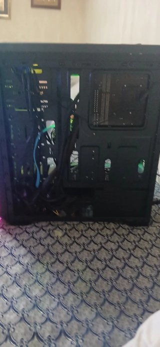PC Gaming con luces RGB