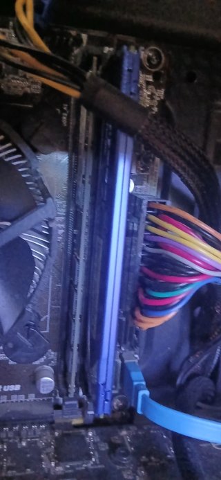 PC Gaming con luces RGB