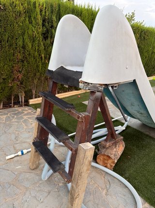 Tobogán piscina para restaurar
