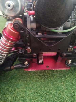 RC Reely Big Survivor 1:5 gasolina Monster 2WD