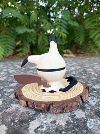 Poké Ball Mimikyu