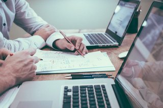 ASESOR CONTABLE-FINANCIERO