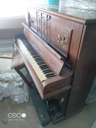 Piano antiguo Crane & Sons Ltd.