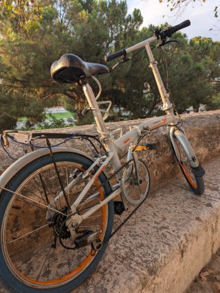 Bicicleta plegable Dahon SUV D6 (2016)