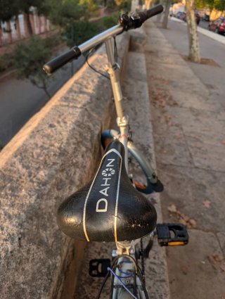 Bicicleta plegable Dahon SUV D6 (2016)