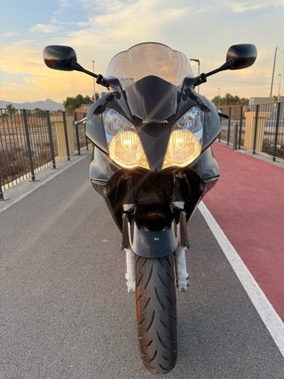 Honda VFR 800 VTEC Negra