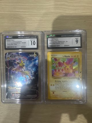 Jolteon VMAX y Pikachu Celebrations CGC 10/9