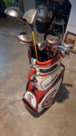 Set completo di mazze da golf e borsa