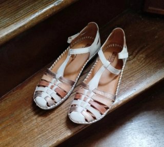 Sandalias Pikolinos Mujer T-Strap Oro Blanco