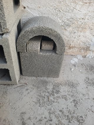 Barbacoa de piedra rústica
