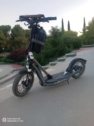 Patinete Eléctrico BMW X2City