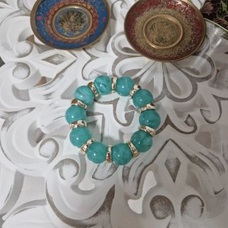 Pulsera de cuentas turquesa y plateada
