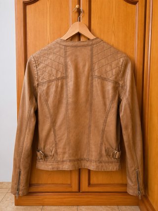 Chaqueta efecto piel camel Talla S