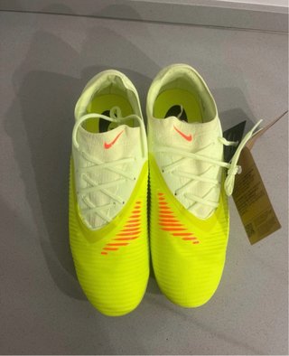 Botas de fútbol Nike Phantom