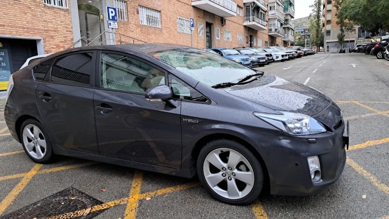 Toyota Prius 2012 100 mil km.URGE la venta - foto 1
