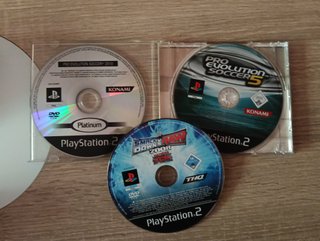 PlayStation 2 Slim + 3 Giochi