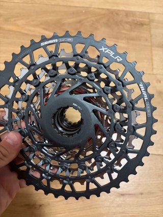 Cassette SRAM Rival XPLR E1 13v 10-46T