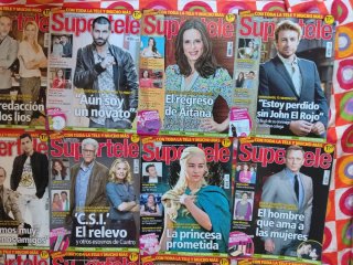 Lote 20 revistas televisión Supertele año 2014