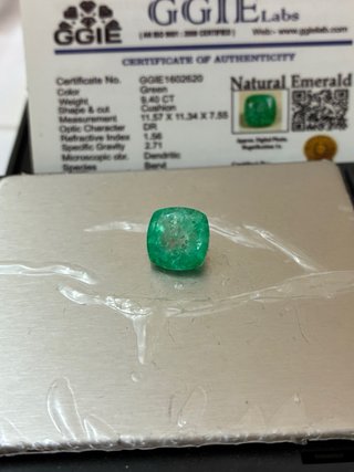 Esmeralda Colombiana 9.40 Ct Cushion