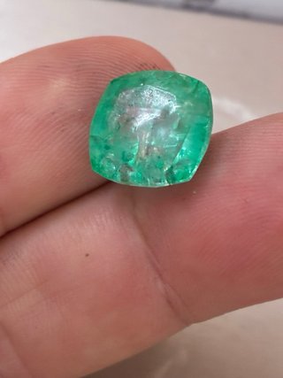 Esmeralda Colombiana 9.40 Ct Cushion