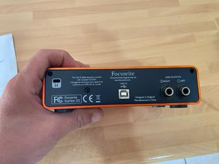 Scheda audio Focusrite rossa