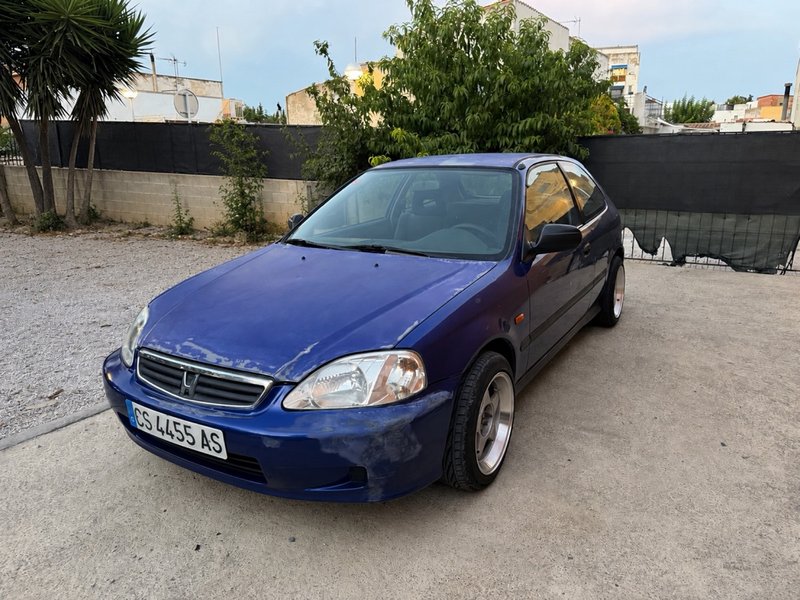 Honda Civic EJ9 1999 - foto 1
