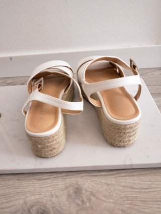 Sandalias Alpargatas blancas con tiras