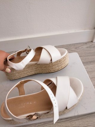 Sandalias Alpargatas blancas con tiras