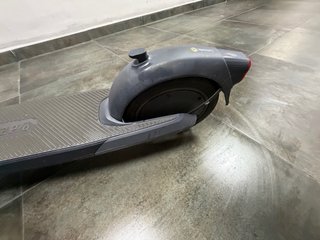 Patinete Eléctrico Segway Ninebot E2 Pro