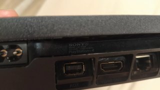 PS4 Slim per ricambio o riparazione