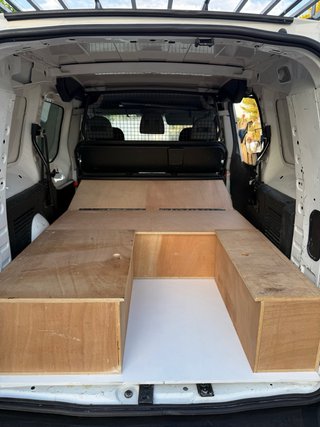 Peugeot Partner Long Combi 2018