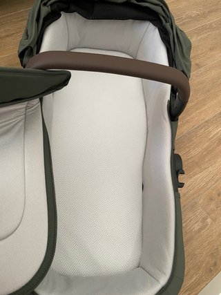 Capazo Joolz Aer+   Color: Forest Green