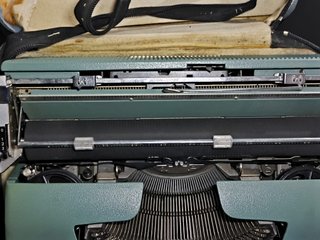 2 Máquinas Escribir Olivetti Lettera 32