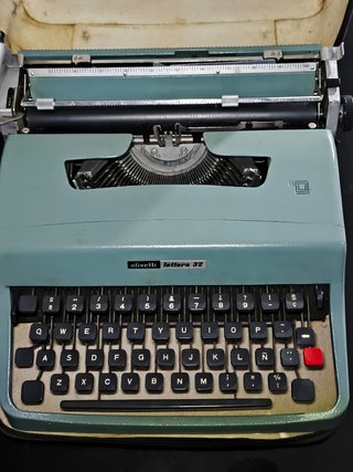 2 Máquinas Escribir Olivetti Lettera 32