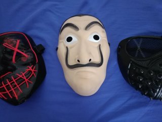 3 Máscaras: Purga, Dalí, juego
