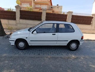 Renault Clio 1994