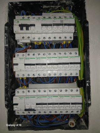 Electricista profesional autorizado