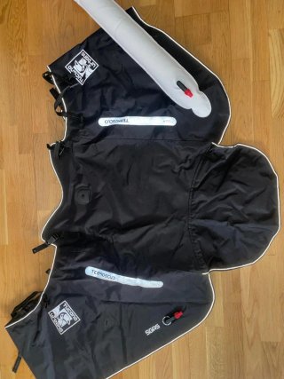 Manta Cubrepiernas Moto Tucano Termoscud R070
