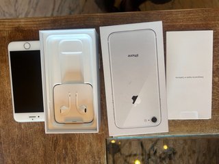 iPhone 8 Argento 128 GB