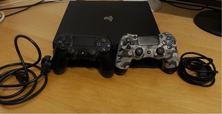 PS4 Pro 1TB Nero con 2 controller Sony originali