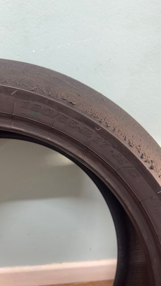 Dunlop GP Racer D212 Slick