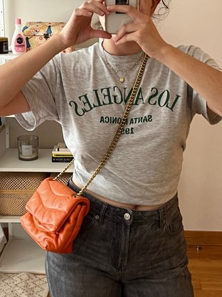 Bolso acolchado cadena naranja