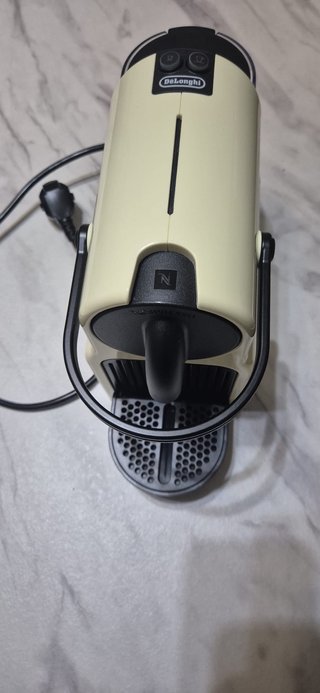 Cafetera Nespresso Inissia De'Longhi