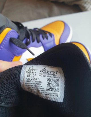 Jordan 1 Lakers Morado/Amarillo Nuevas