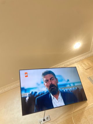 Televisión ATV Negra y Gris