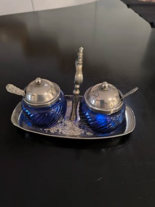 Azucarero antiguo azul con bandeja