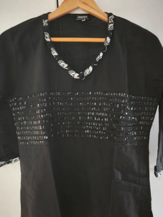 Blusa cotone indiano nera con paillettes